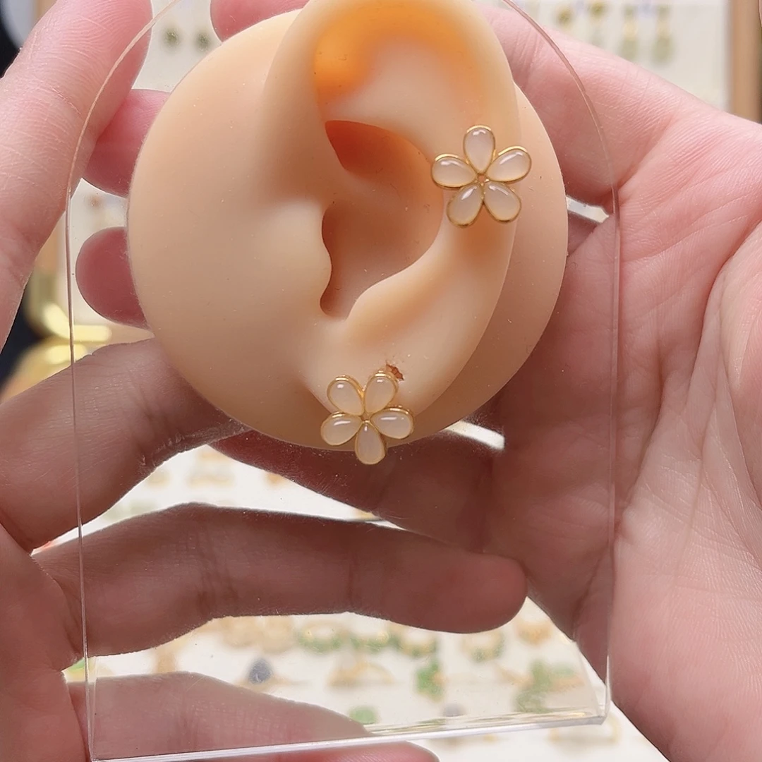 和田玉银S925镶嵌耳饰