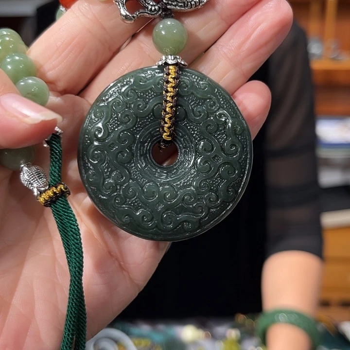 毛衣链未镶嵌和田玉