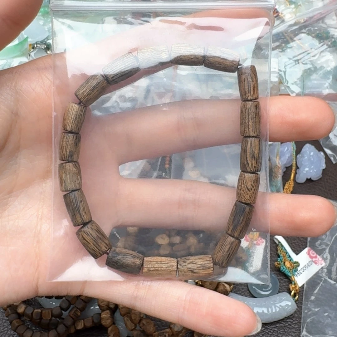 翡翠挂件未镶嵌?****?福利