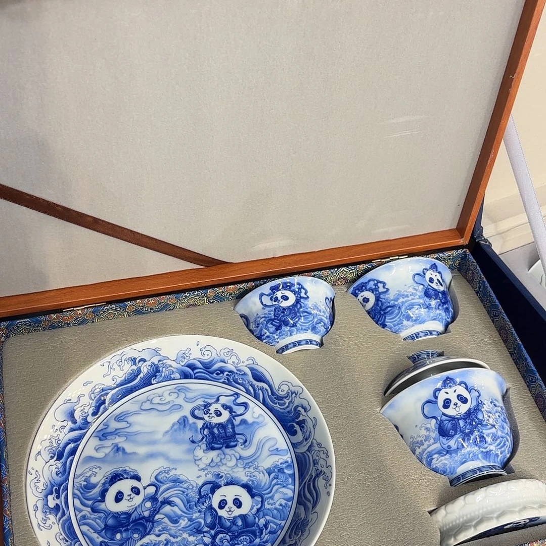 陶杯子景德镇陶瓷艺术展