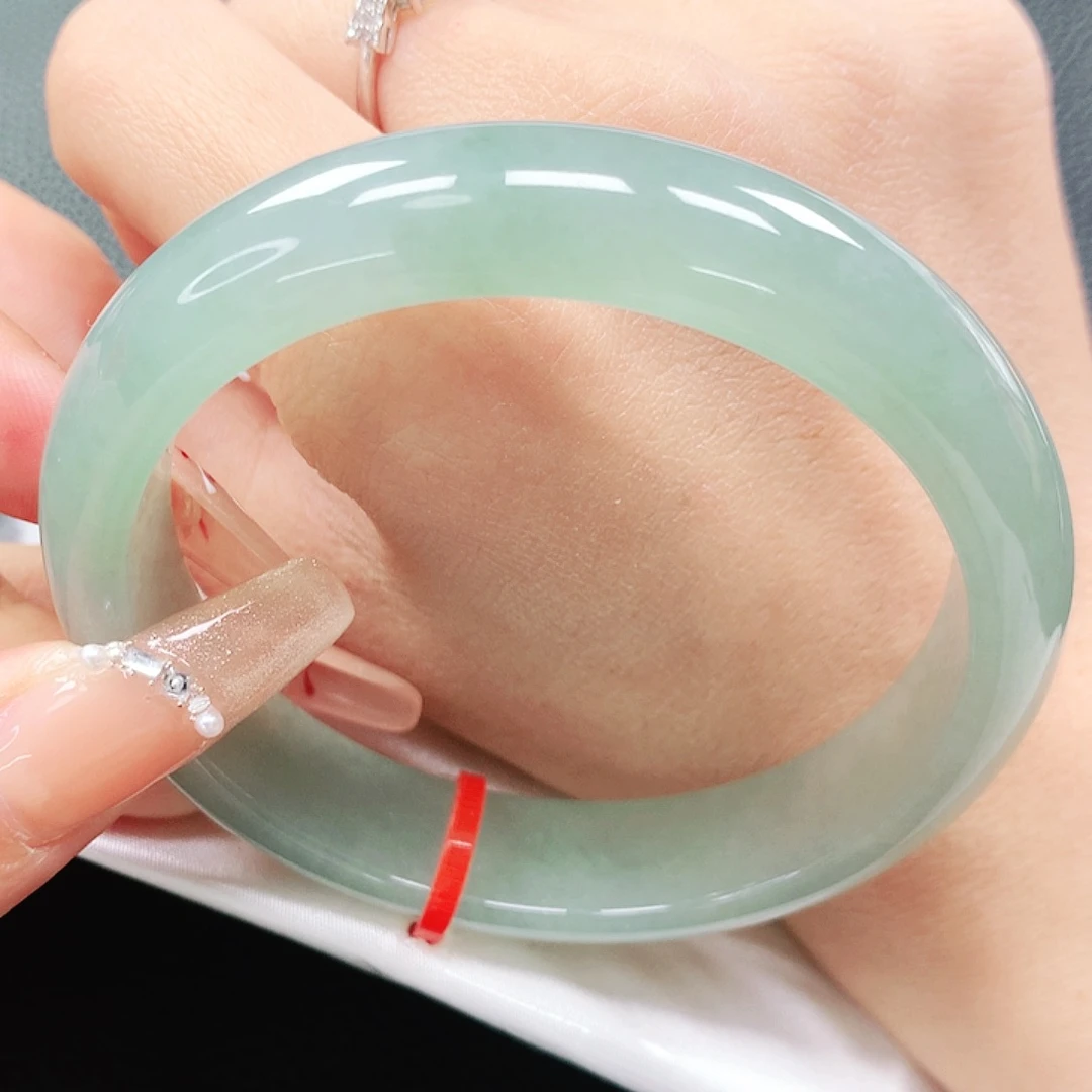 翡翠手镯未镶嵌H****59圈