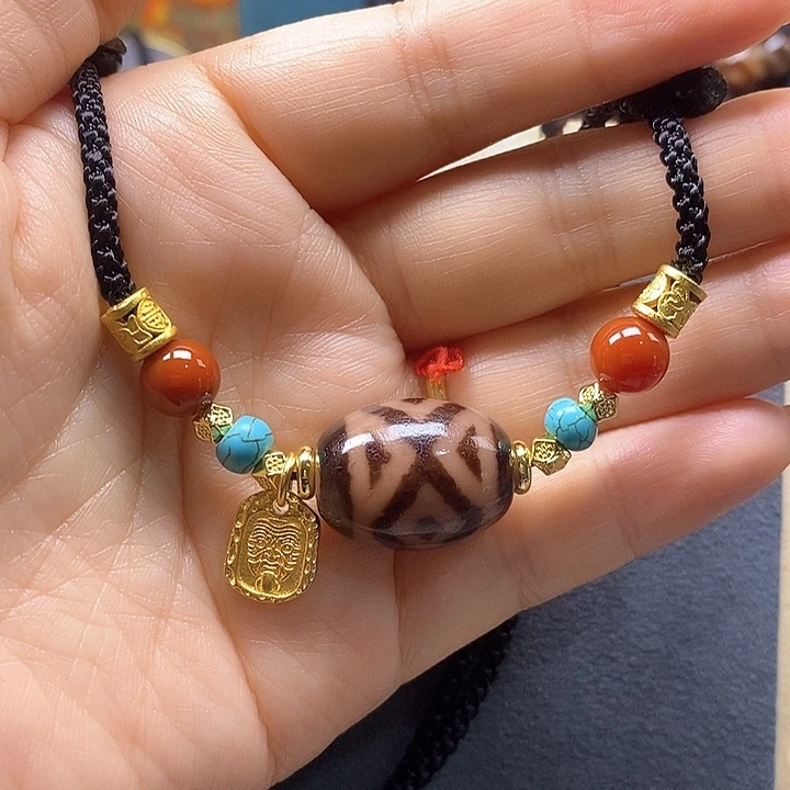 开***堂玛瑙/玉髓未镶嵌颈饰