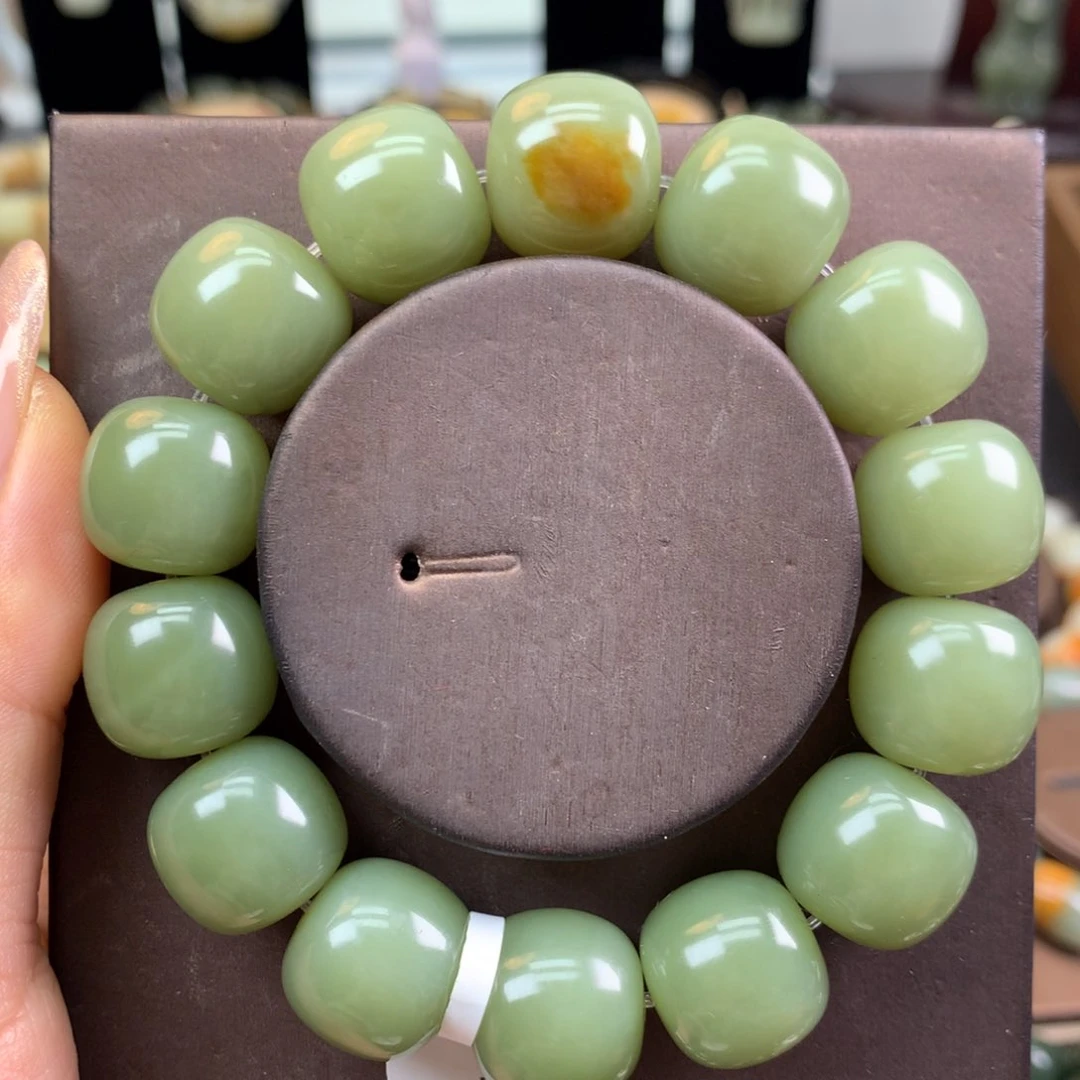 和田玉手链未镶嵌