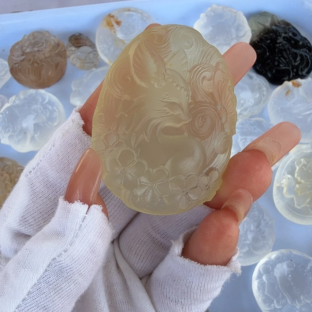 菩****车挂未镶嵌水晶水晶
