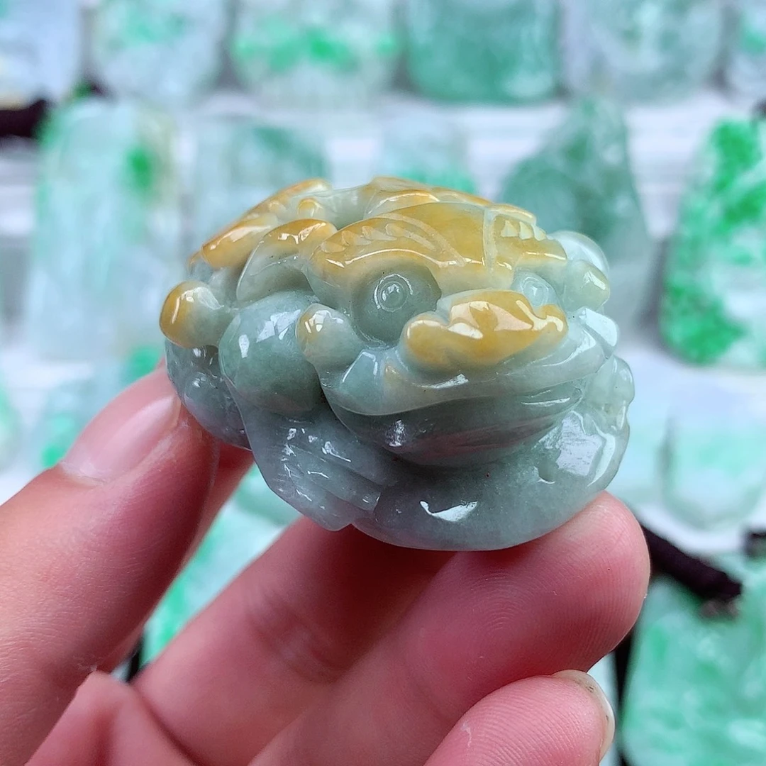 翡翠未镶嵌颈饰翡翠吊坠