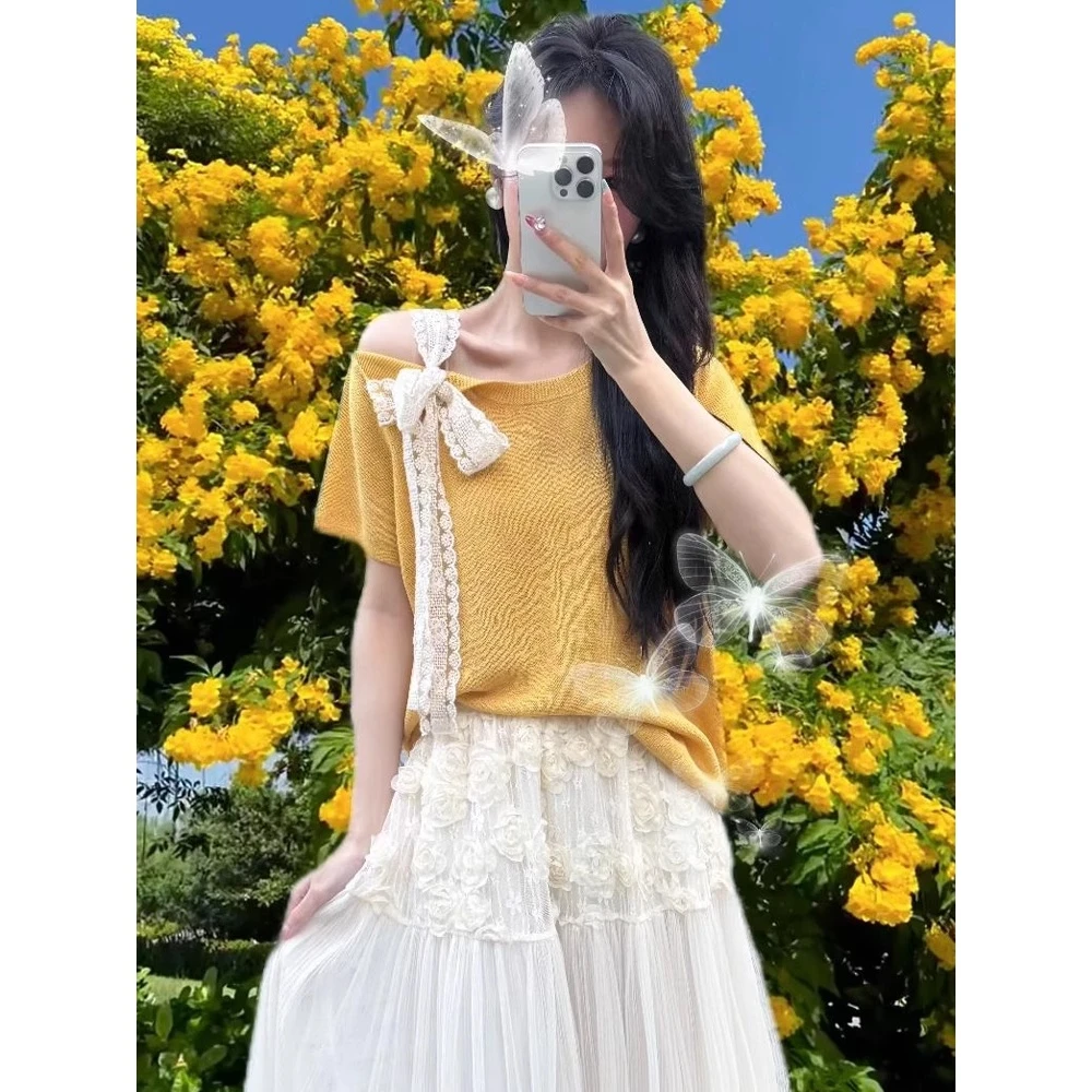 甜美氛围感拼接蕾丝短袖t恤夏季新款设计感显瘦气质百搭圆领上衣