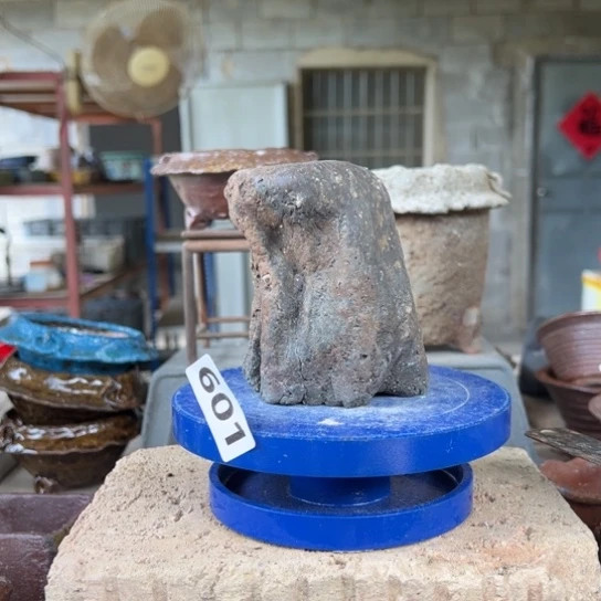 601////底座///////