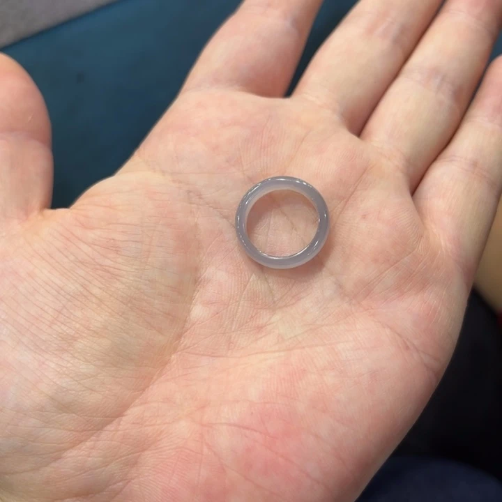 和田玉未镶嵌戒指