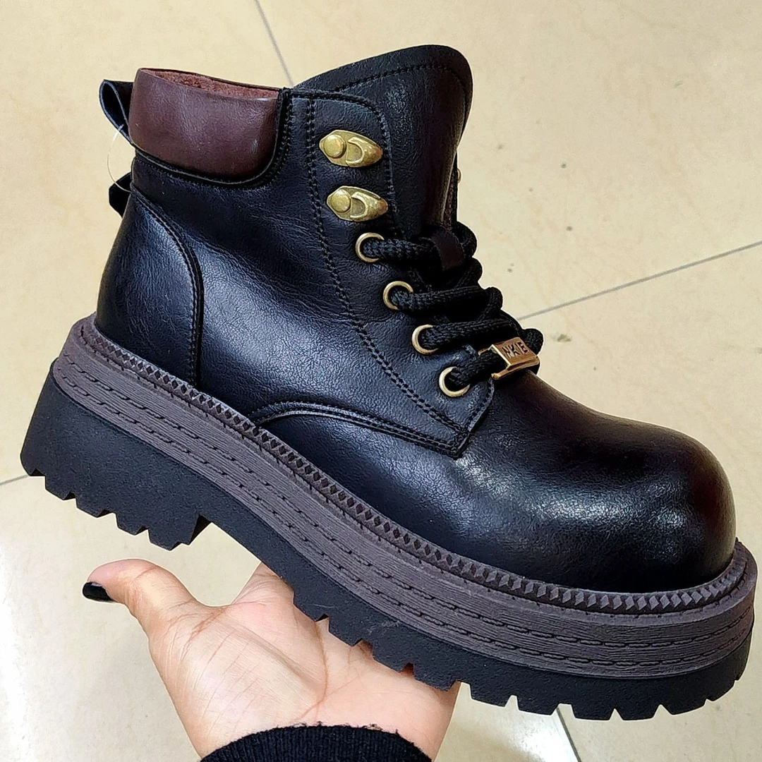 漆皮民族风英伦马丁靴复古短靴子圆头百搭时尚