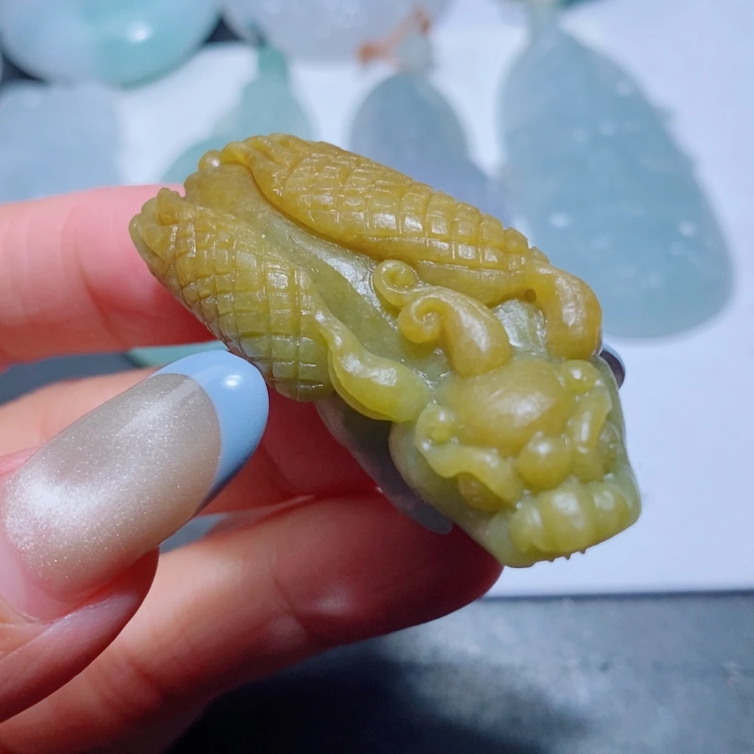 定制翡翠未镶嵌定制毛货翡翠挂件