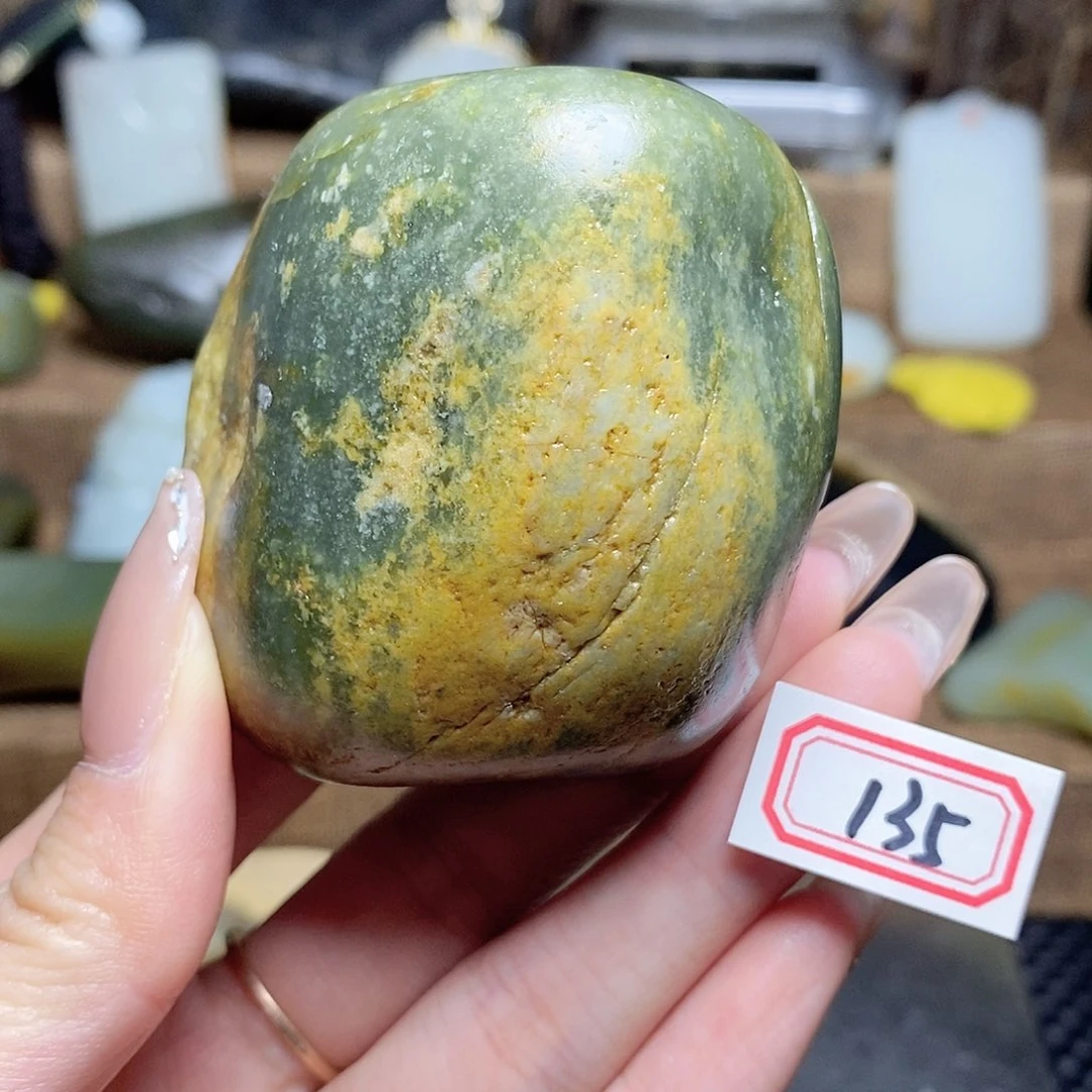 未镶嵌和田玉挂件135