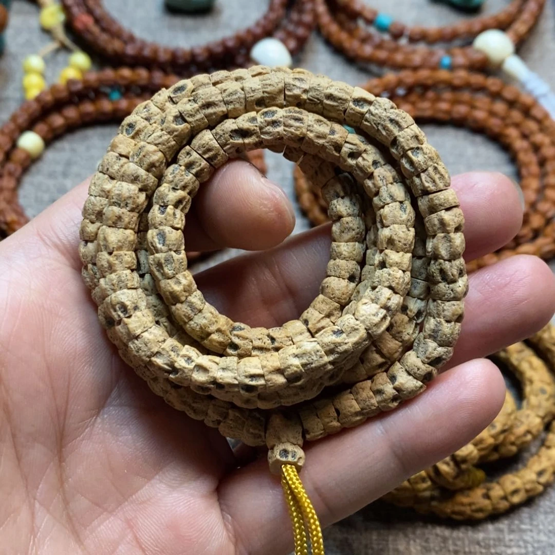 吊坠柏香籽/百香籽热振粉皮厚切龙脊鬼肠