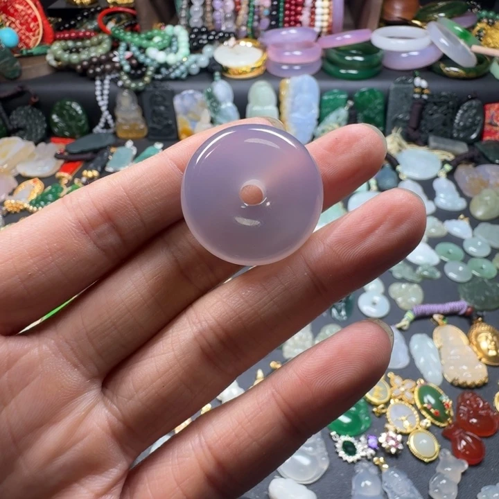 单***狗未镶嵌颈饰玛瑙/玉髓平安扣吊坠
