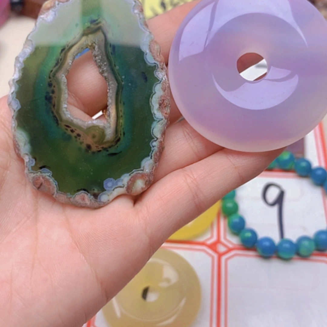 【闪购商品】玛瑙/玉髓珠宝奇石未镶嵌红**宝