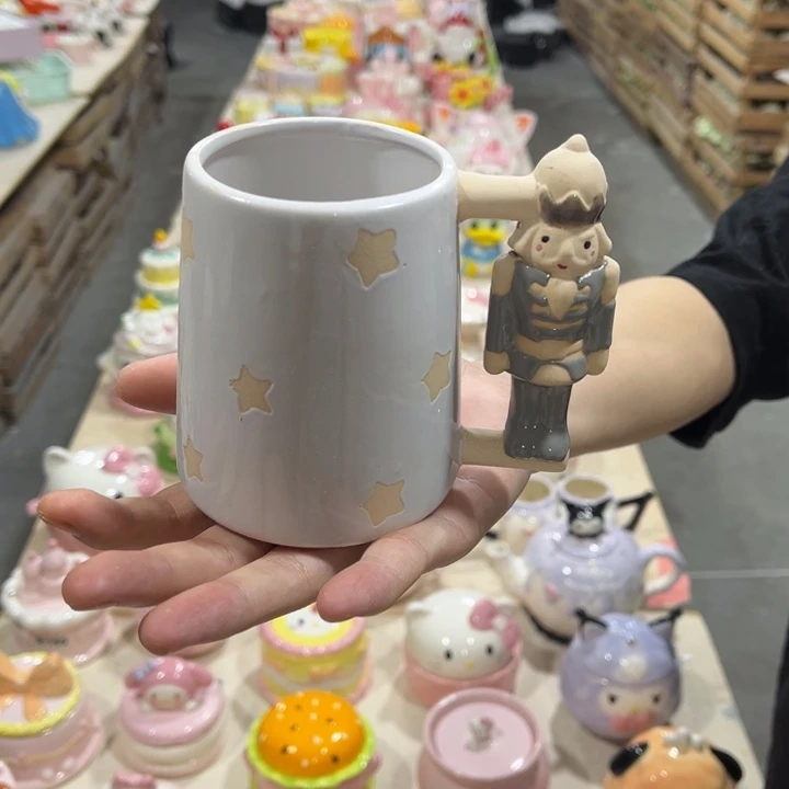这么多人在一起玩啊
