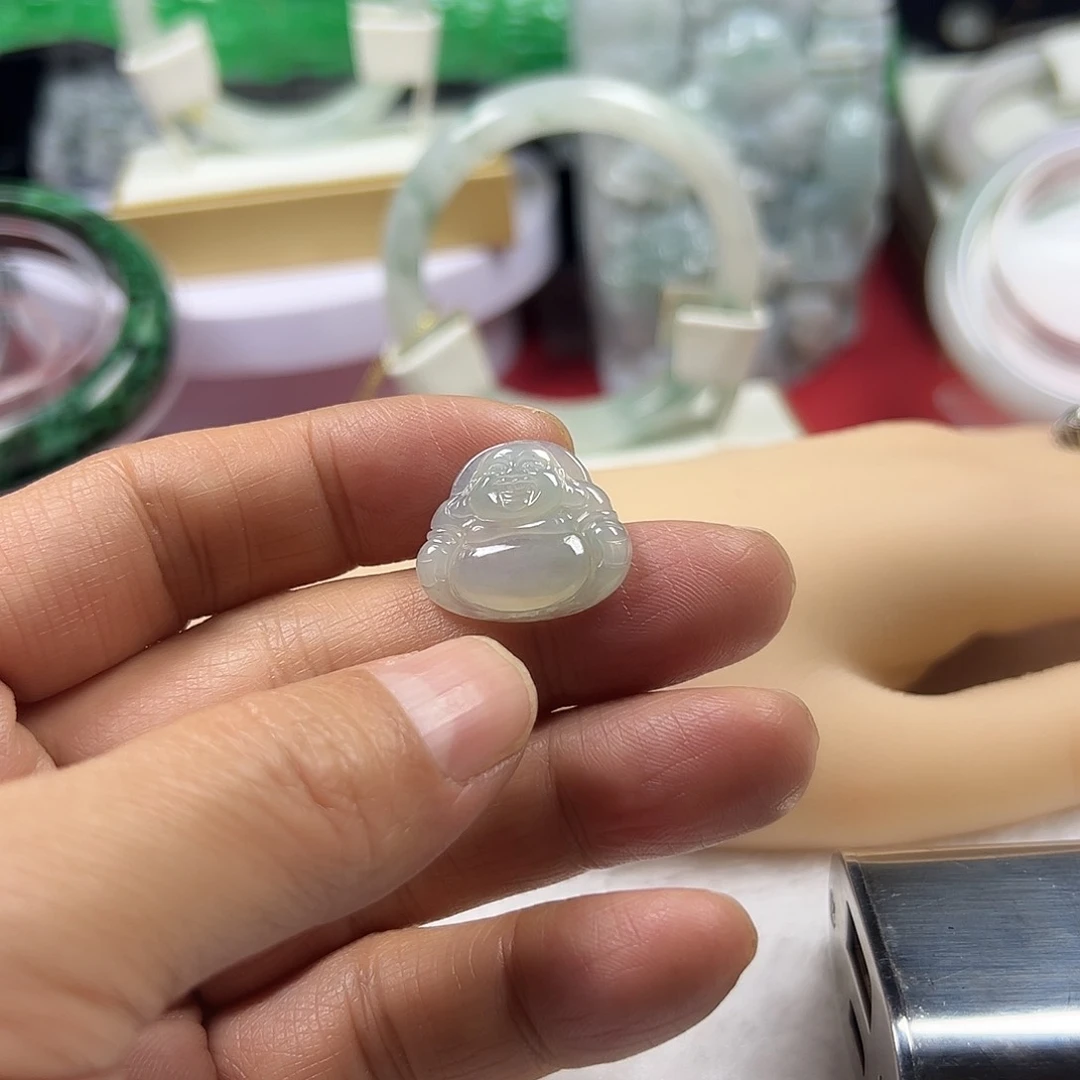 颈饰未镶嵌翡翠缅甸天然A货翡翠佛公