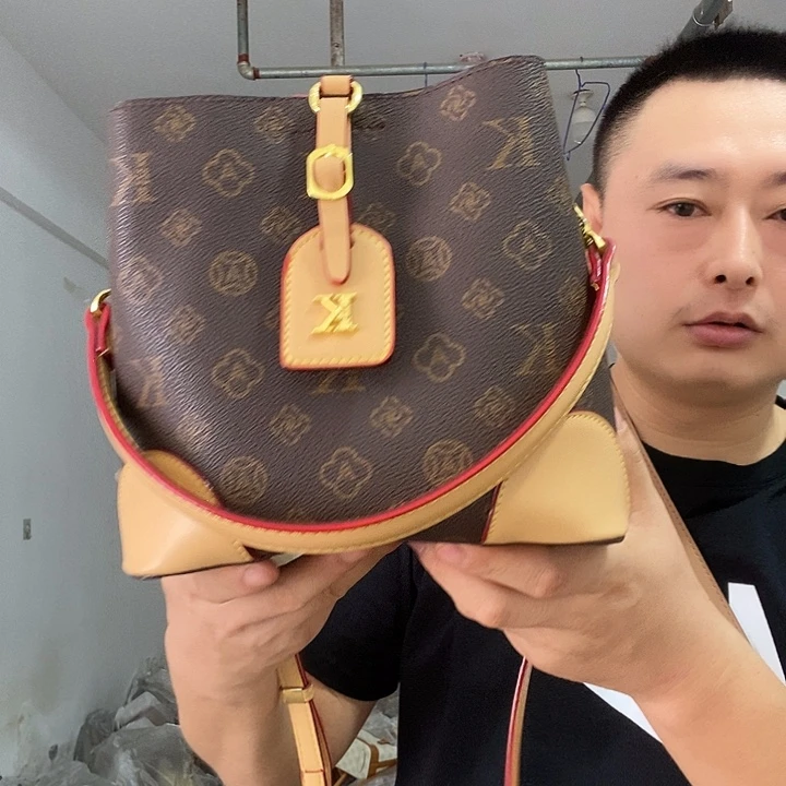 麂皮（革）水牛皮（革）锦纶PVC牛皮（革）山羊皮（革）