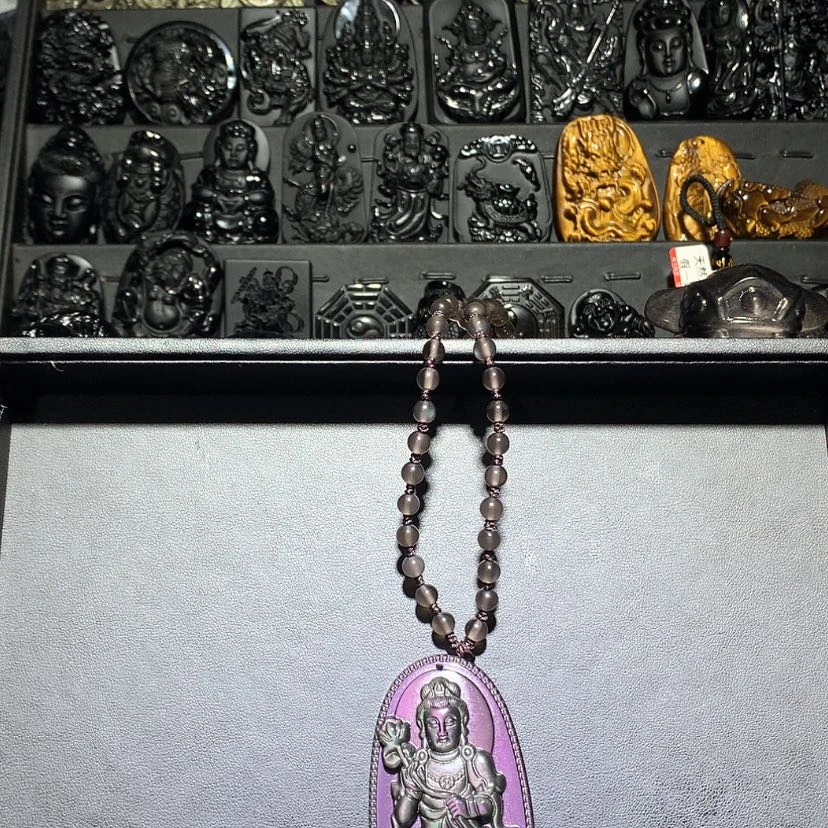 【闪购商品】合金黑曜岩颈饰S****、