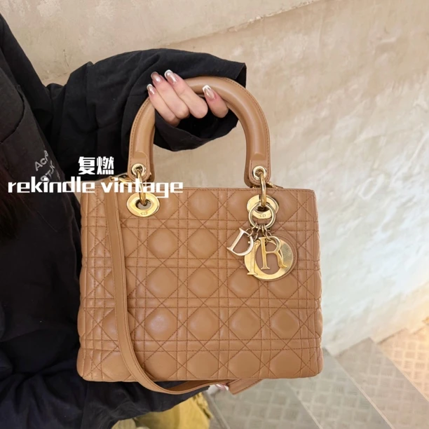 95新 DIOR/迪奥 复燃精选/奶茶色五格戴妃手提斜挎包