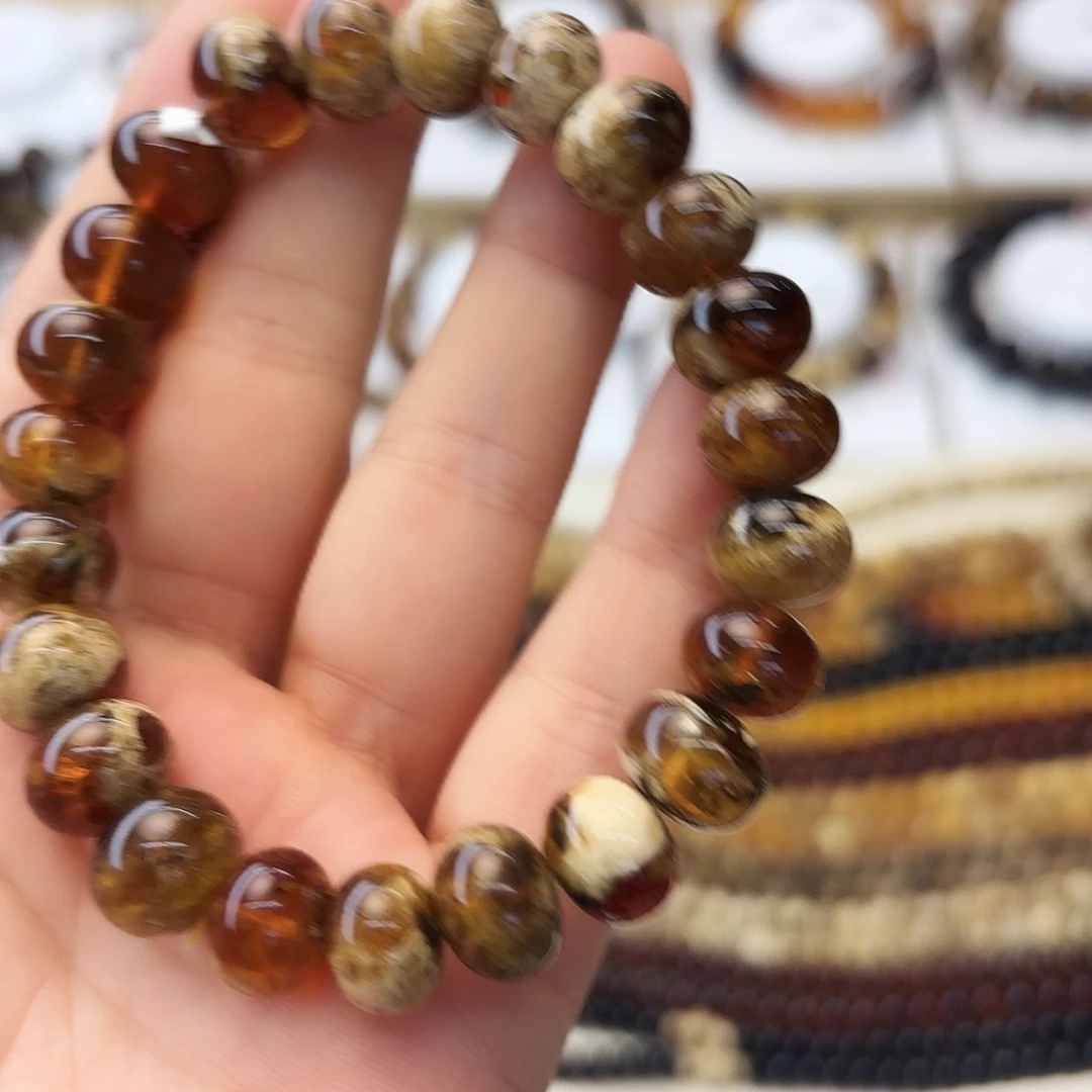 北***咪琥珀未镶嵌裸石十一91598