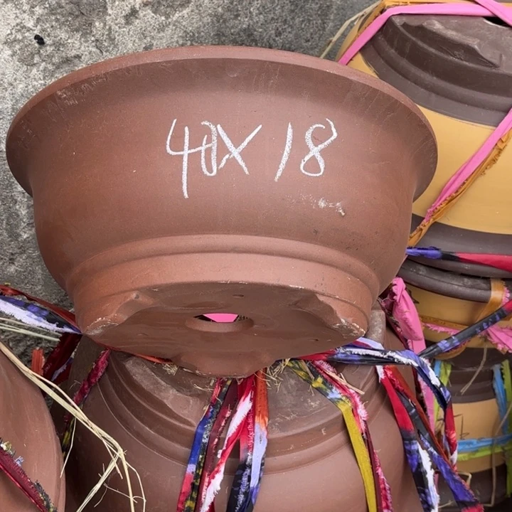 紫砂花盆  150-4。