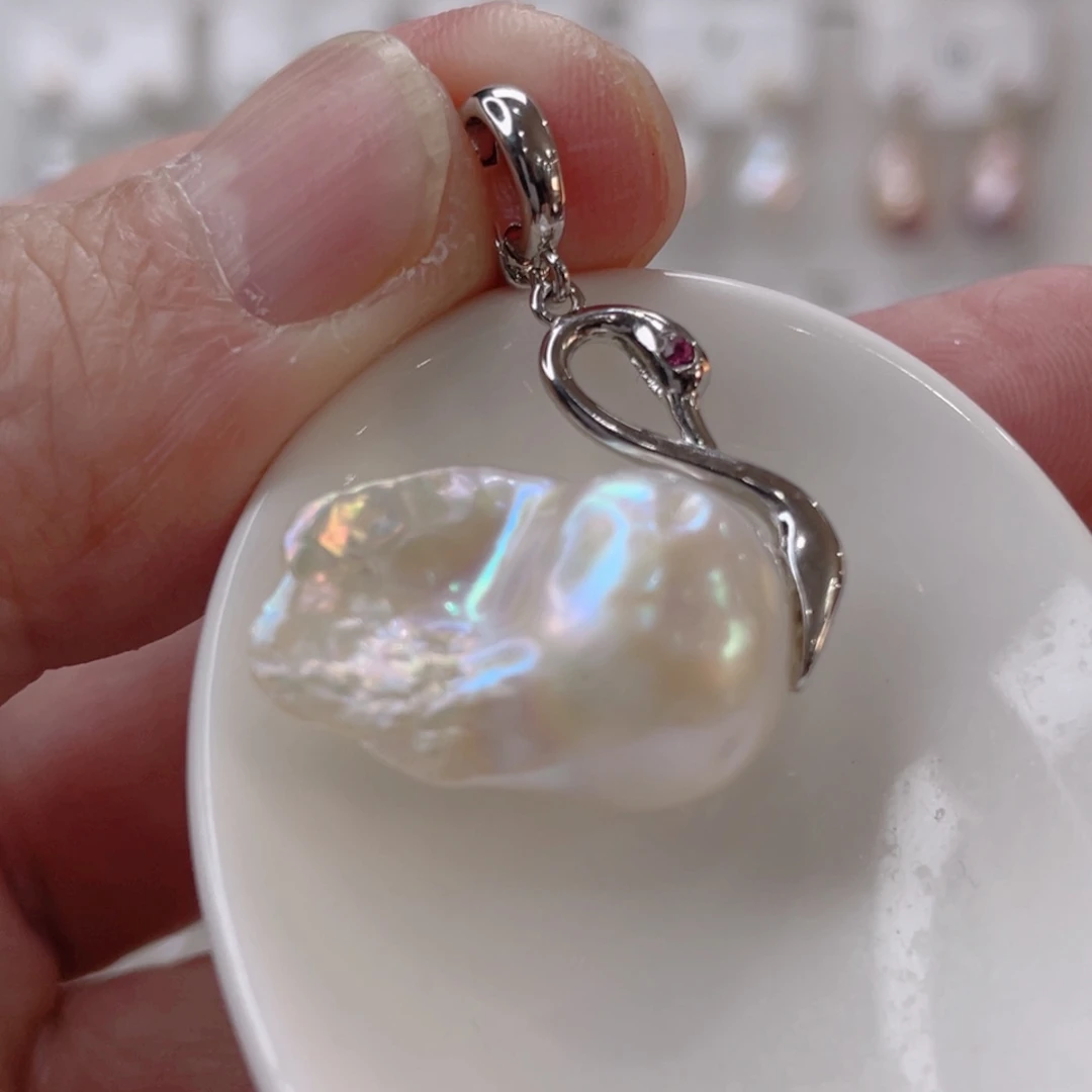 颈饰未镶嵌淡水珍珠