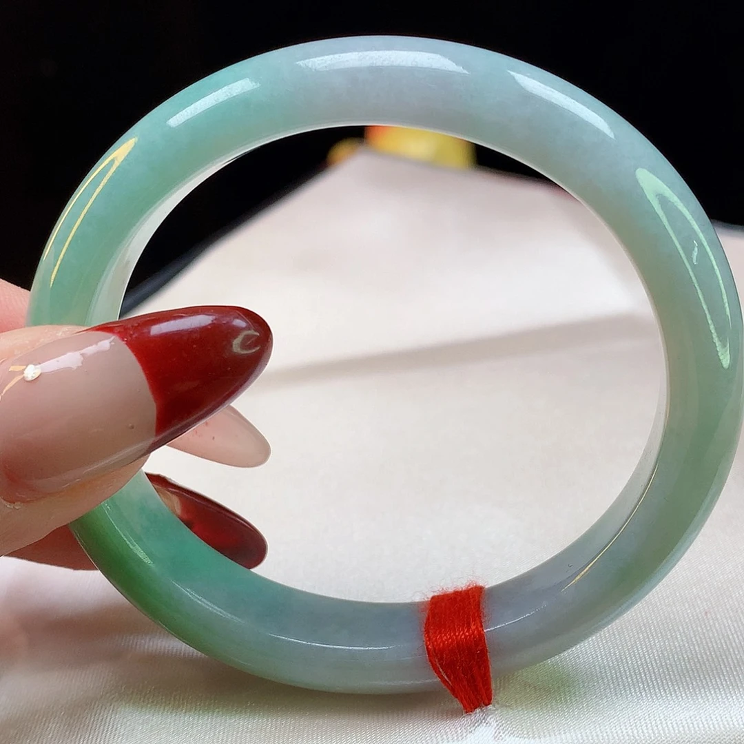 翡翠手镯未镶嵌天然翡翠5159