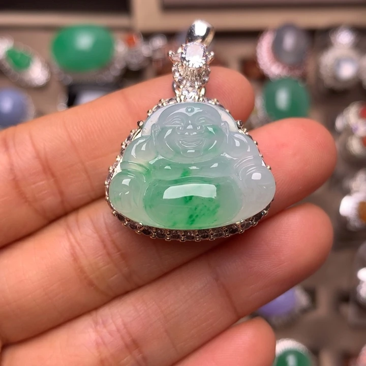 翡翠合金戒指翡翠高糯冰飘绿佛公吊坠