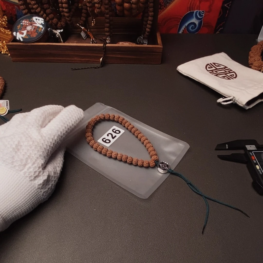 吊坠金刚菩提哦哦哦哦哦哦哦哦哦哦