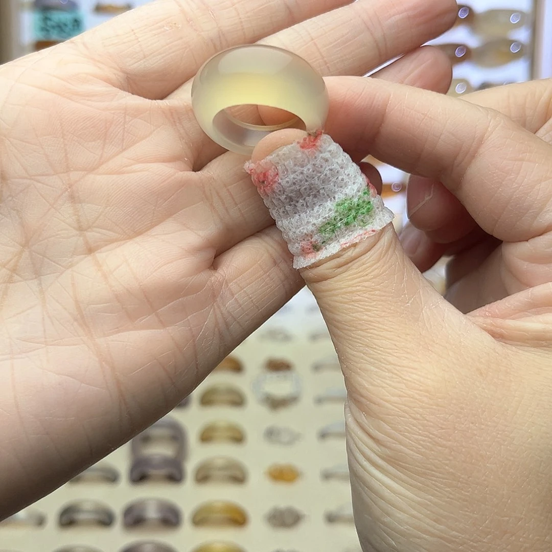 玛瑙/玉髓戒指未镶嵌