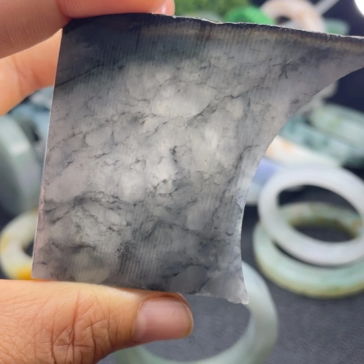 定制翡翠不退不换未镶嵌