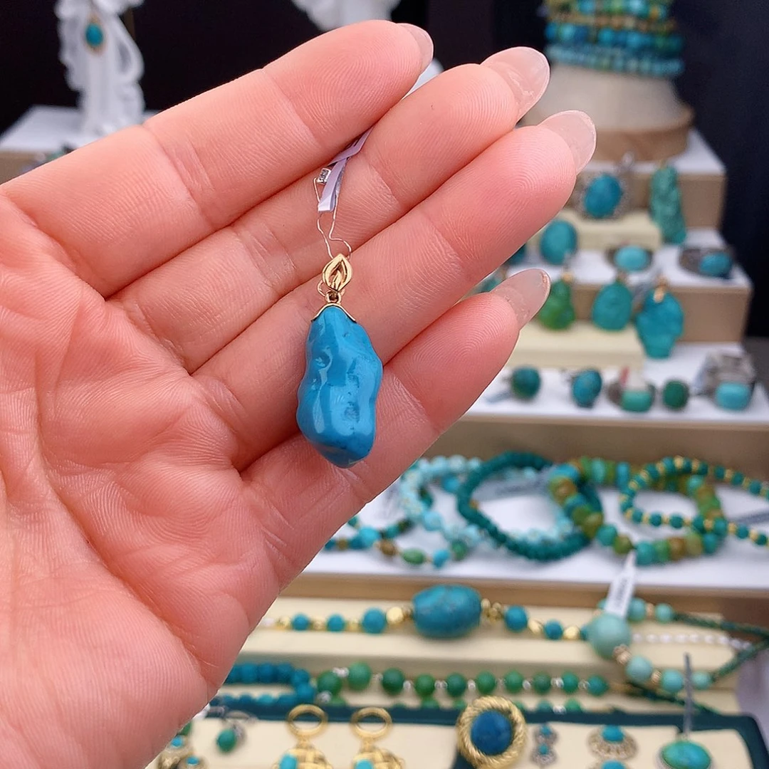 绿松石18K金镶嵌吊坠(赠链)