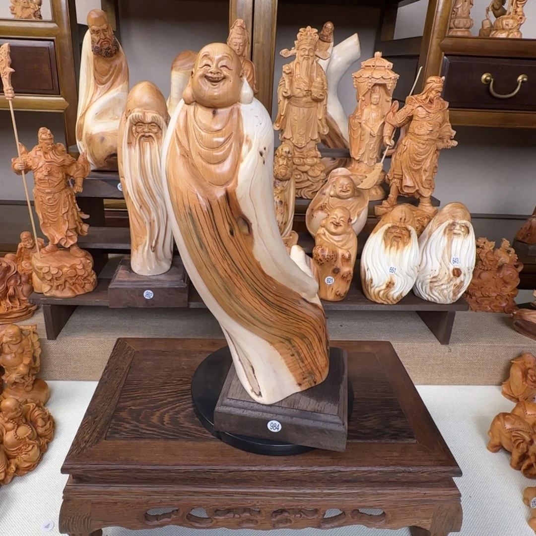 崖柏小木匠艺雕一物一拍