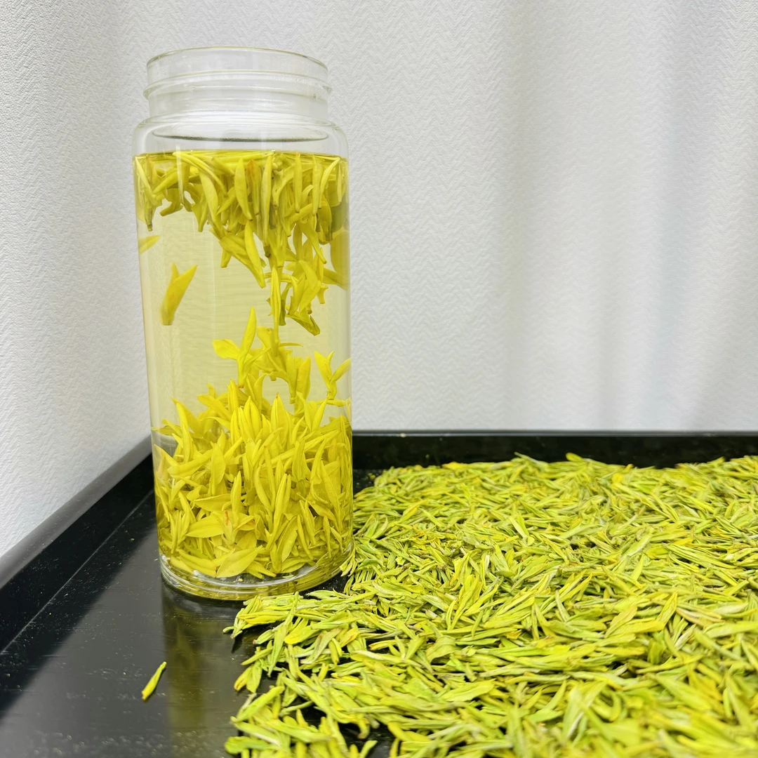 2025年新茶 头采小芽黄金芽 花香栗香 鲜甜