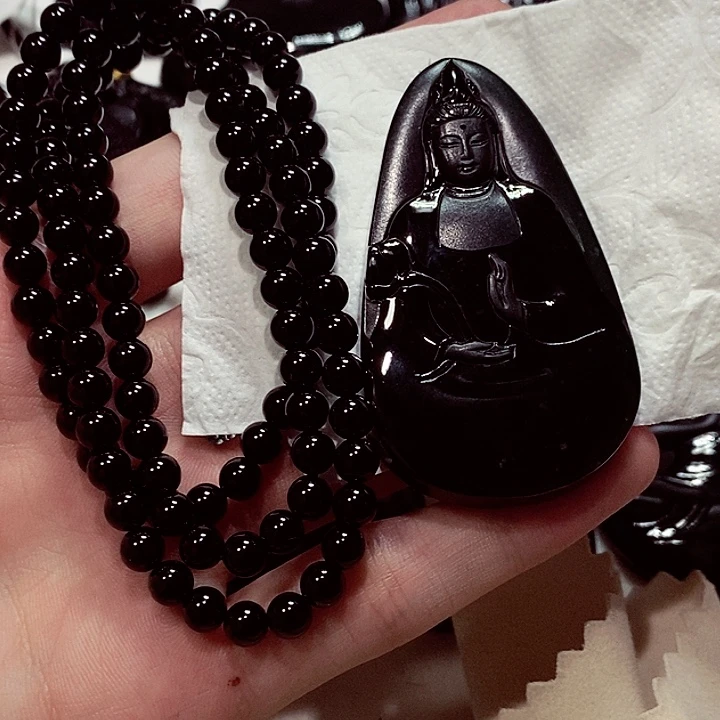 倩***如翡翠未镶嵌颈饰翡翠