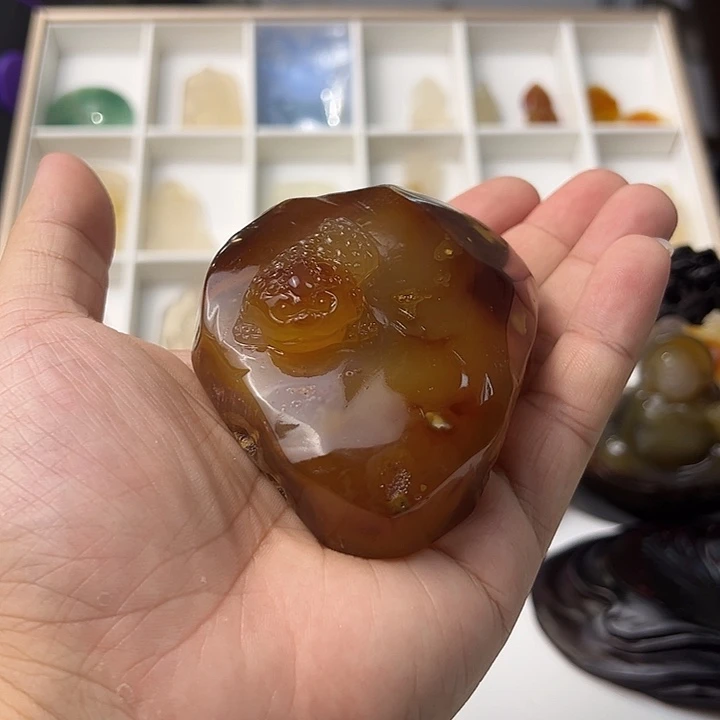 玛瑙/玉髓颈饰合金