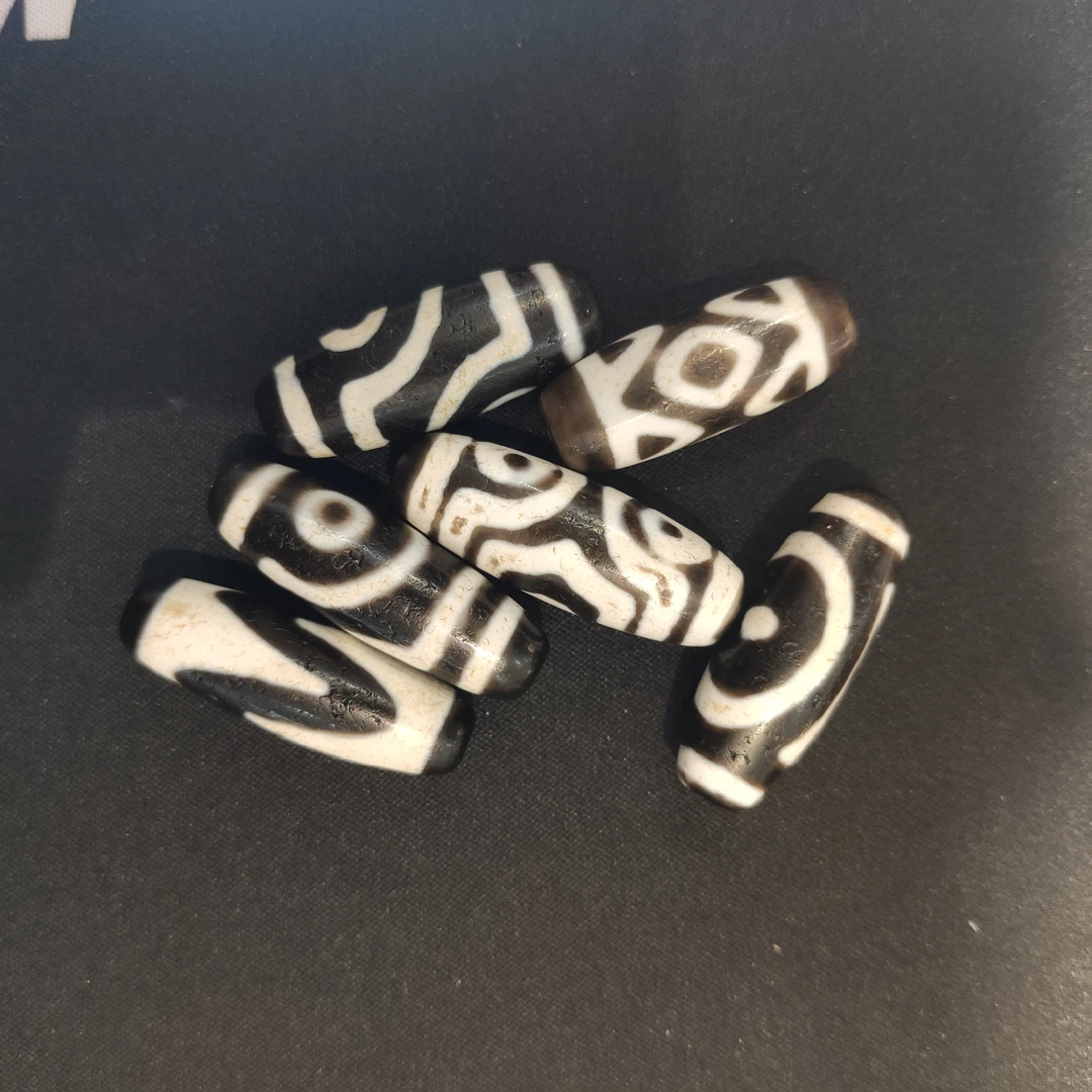 老徐的珠宝店| 鹏程黑白短款多图腾单珠 天珠 多样性发一