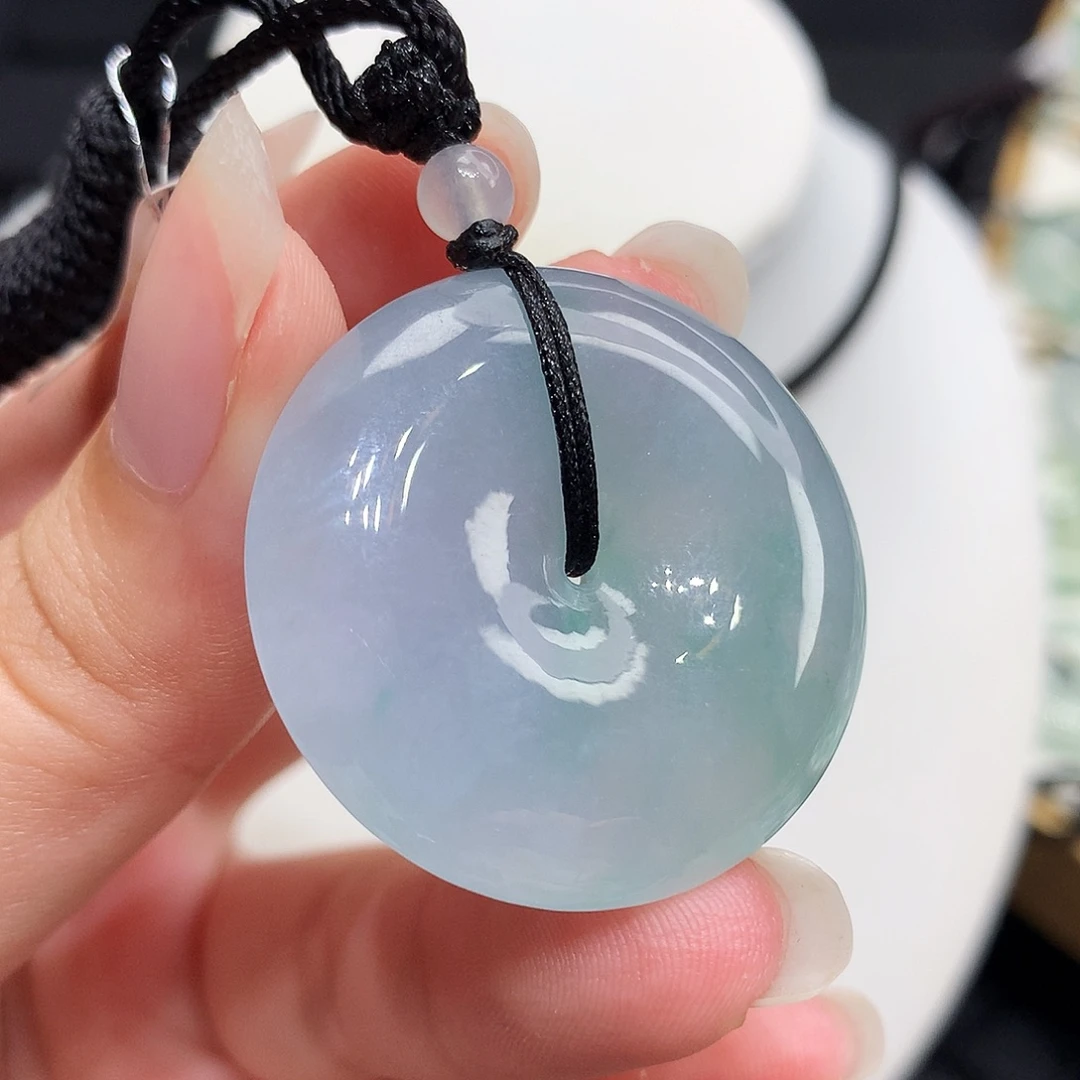 翡翠未镶嵌胸饰翡翠37，32/7.7