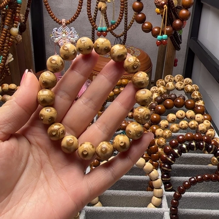 要***吗紫金鼠手串熊猫鼠微瑕款