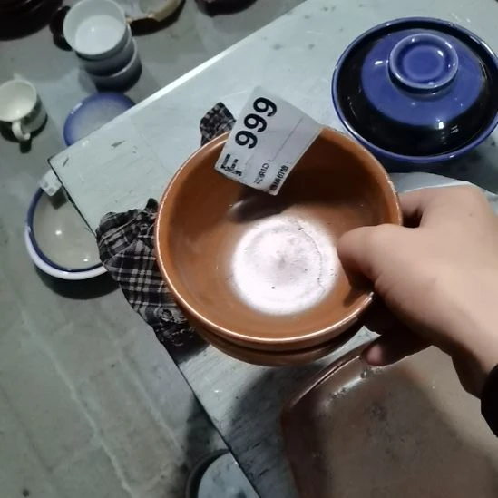 止***语瓷器微瑕不退不换2个