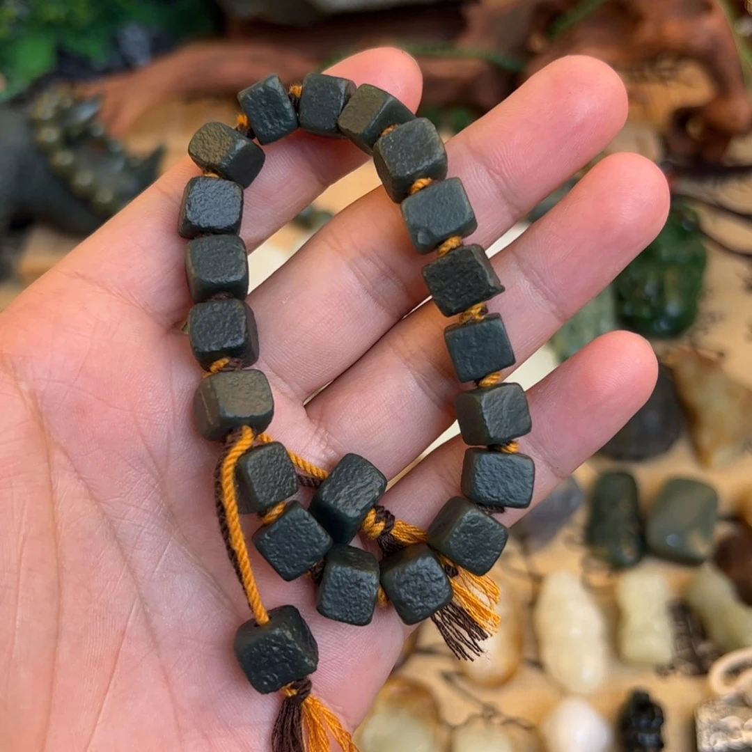 和田玉手绳未镶嵌