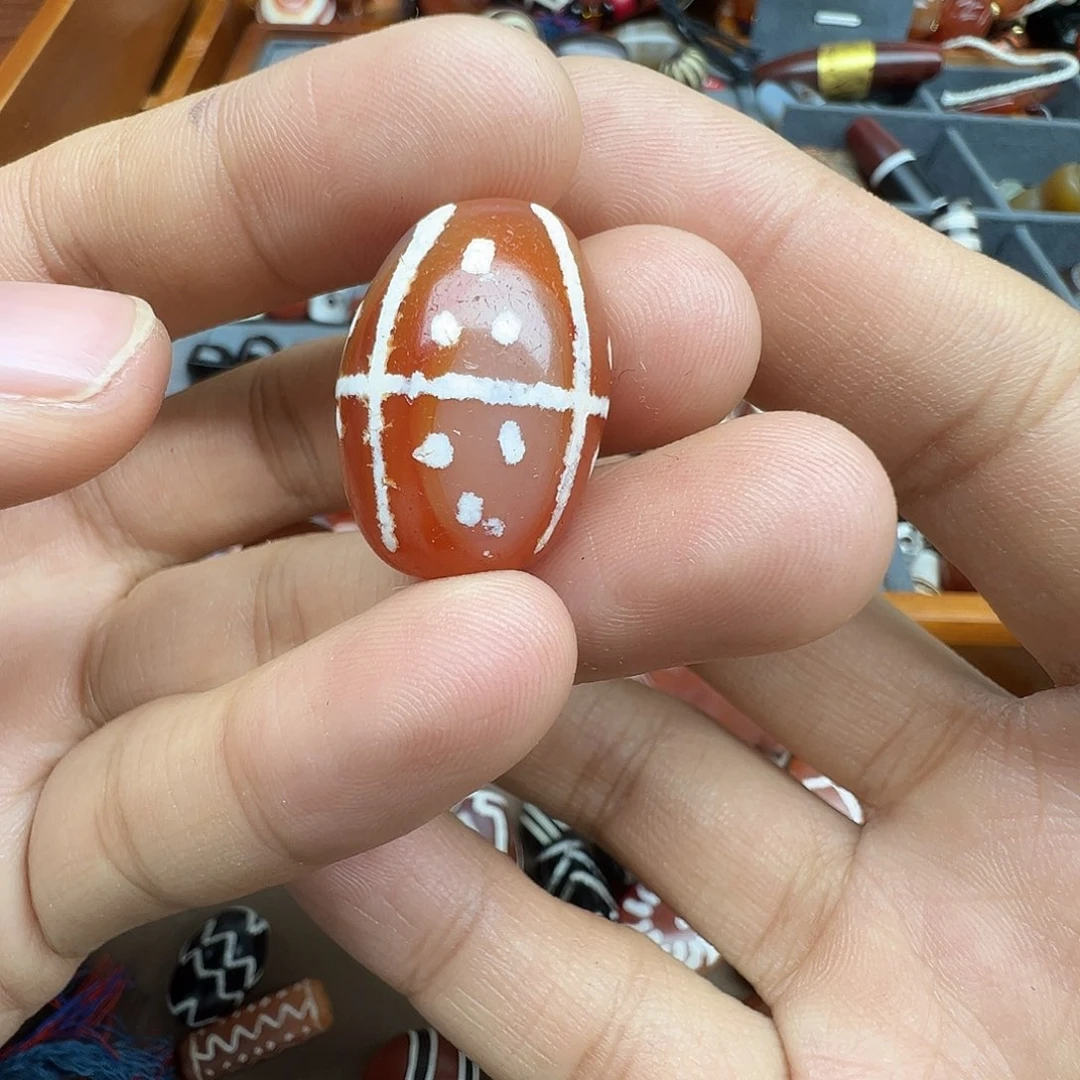 老***袁玛瑙/玉髓未镶嵌珠宝半成品