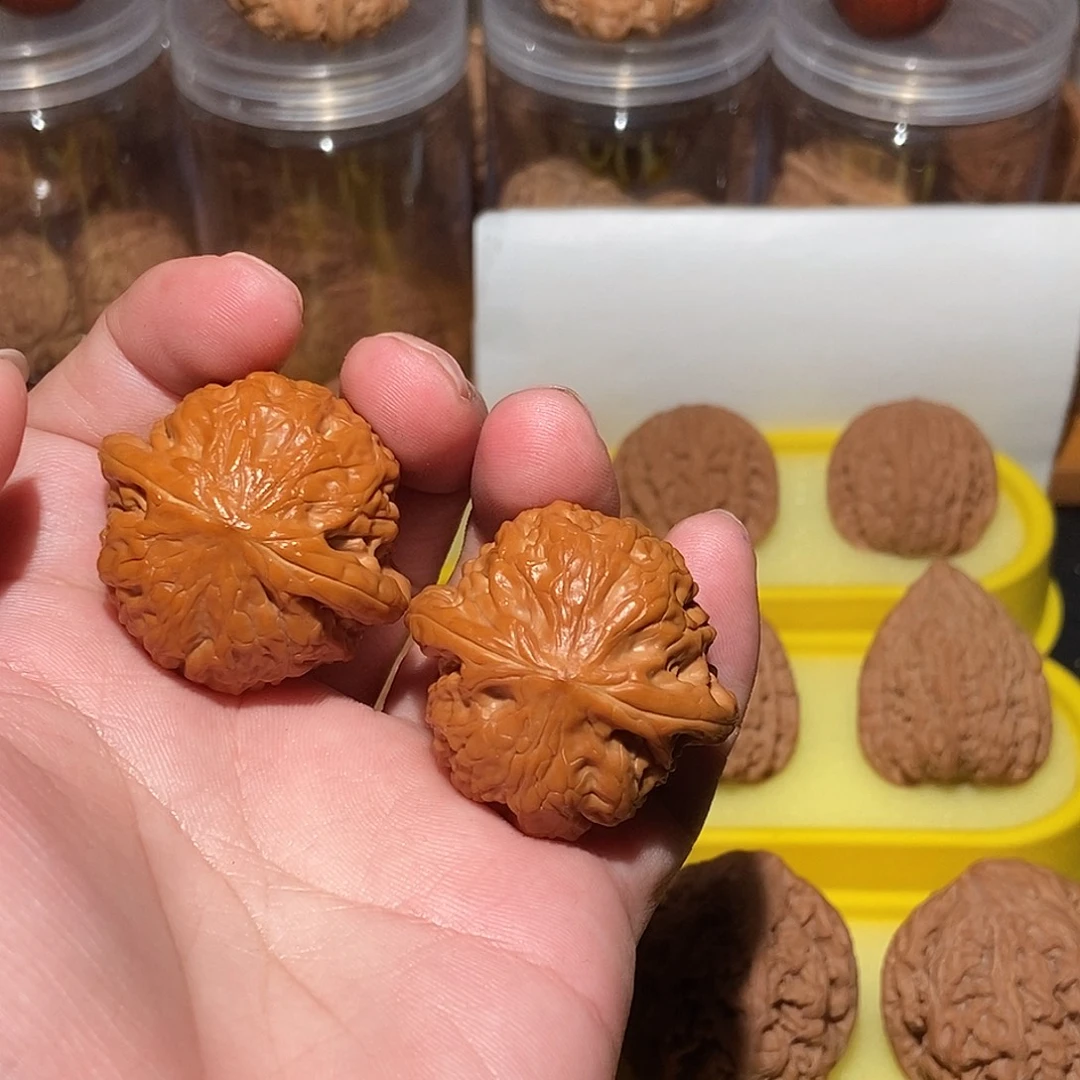 文玩核桃吊坠38铁锤妹妹