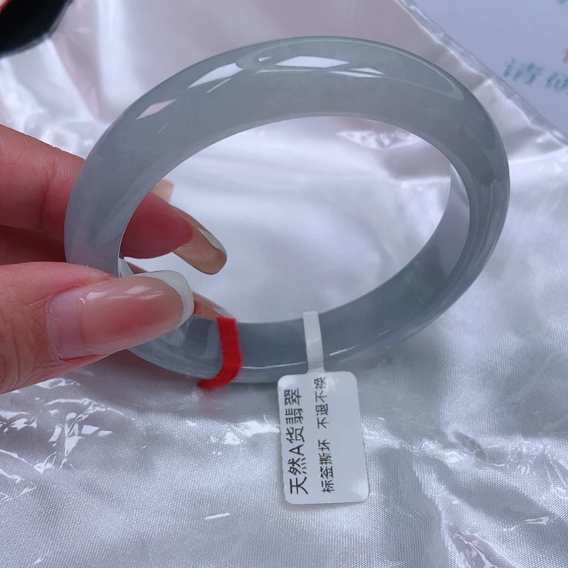 【闪购商品】未镶嵌手镯翡翠小*汁58