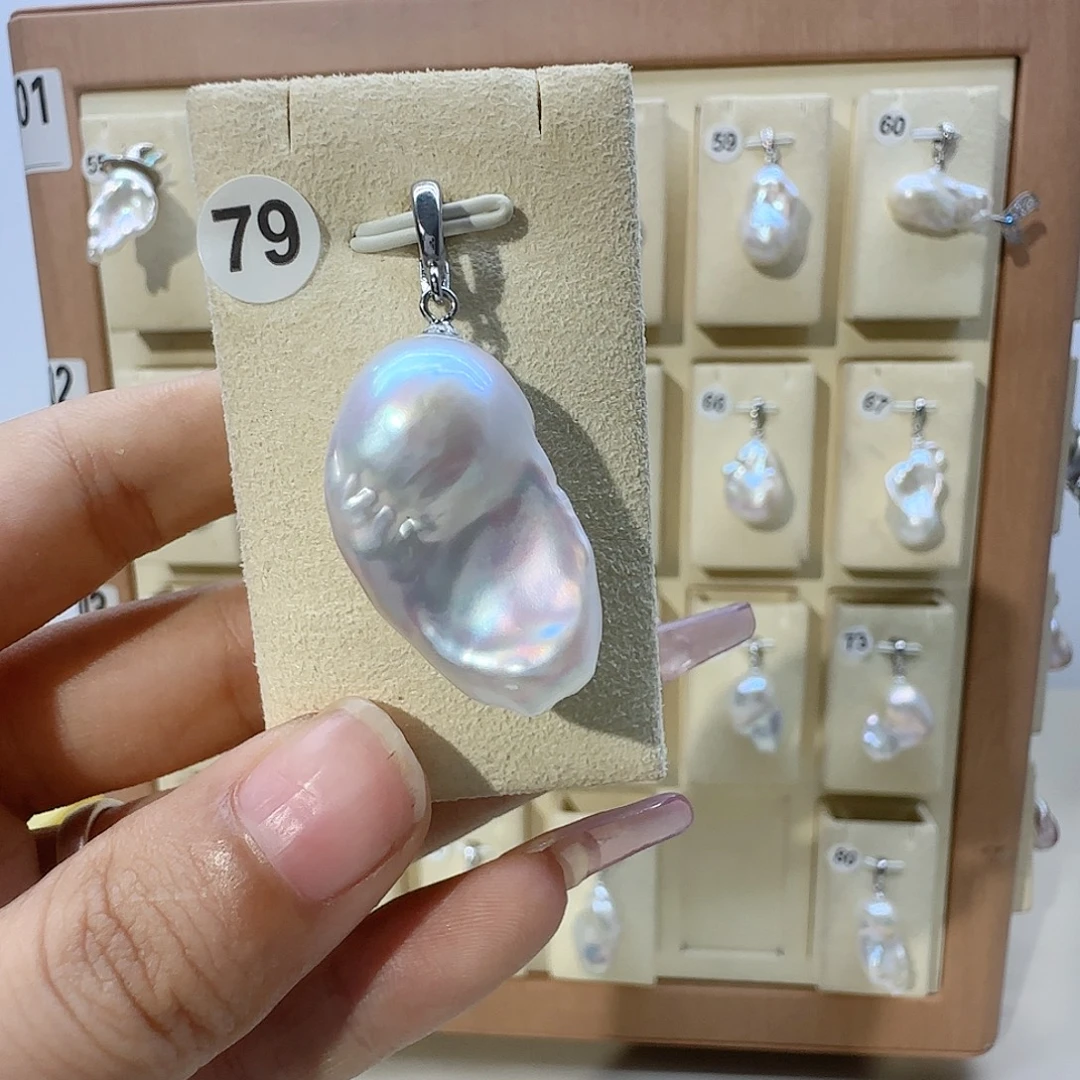 合金淡水珍珠颈饰