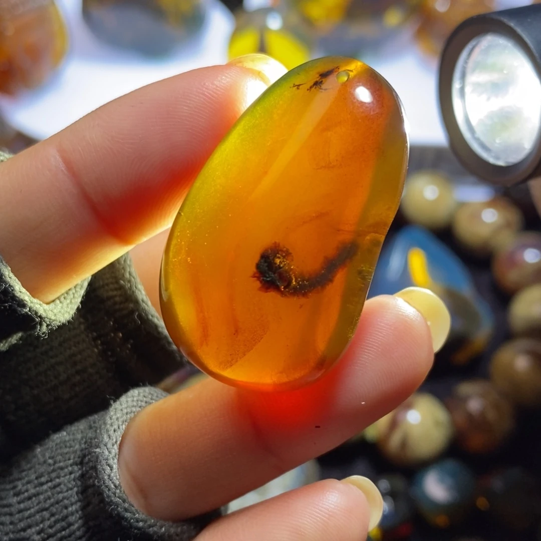 琥珀未镶嵌裸石珀