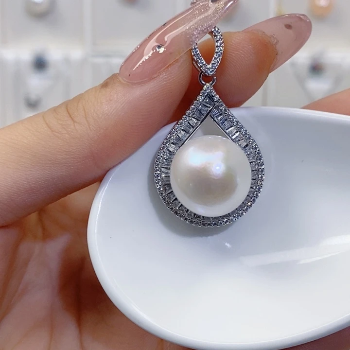 颈饰淡水珍珠未镶嵌