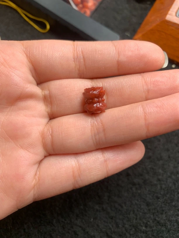 天然南红精工莲花配饰