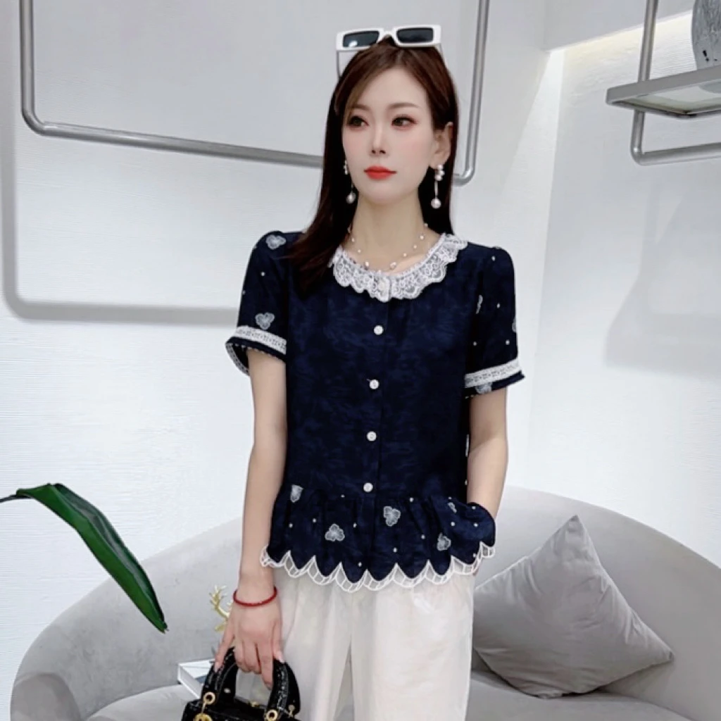 A8677时尚圆领短袖衬衫女早秋新款洋气收腰显瘦花边上衣