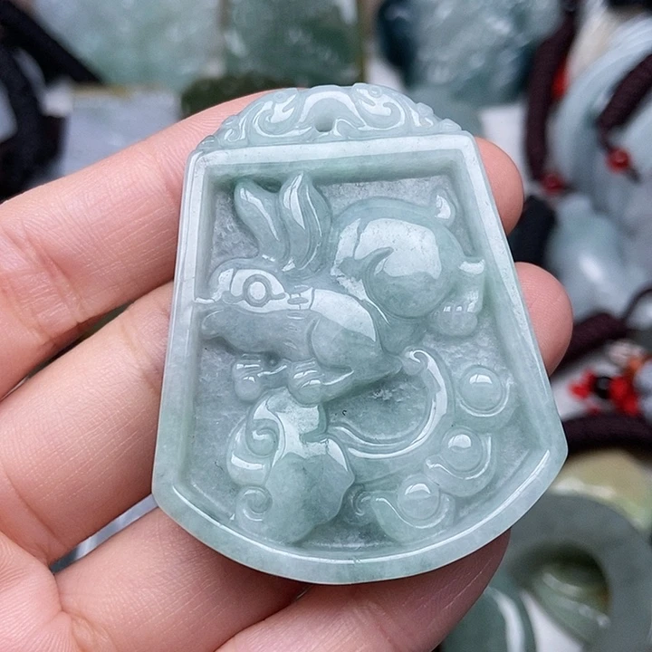 未镶嵌挂件翡翠翡翠